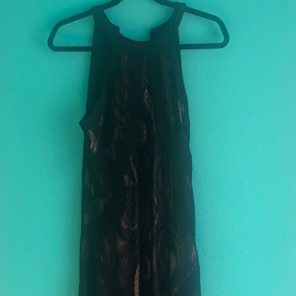 Night way fitted halter gown (Size 6)
